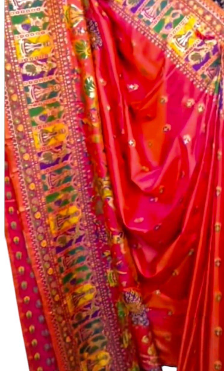 Kani Pashmina Swarnachari Saree - Image 4
