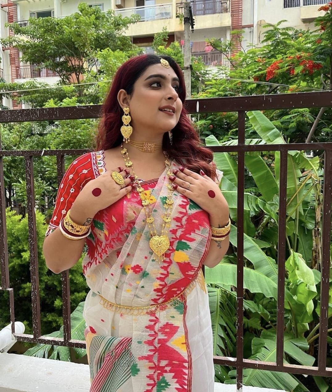 Authentic Bangladeshi Dhakai Jamdani Saree